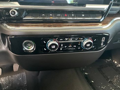 Used 2023 GMC Sierra 1500 Elevation RWD image 31
