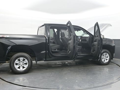 Used 2022 Chevrolet Silverado 1500 LT image 43