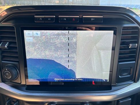 Used 2021 Ford F150 Lariat image 27