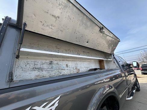 Used 2003 Ford F250 XL image 8