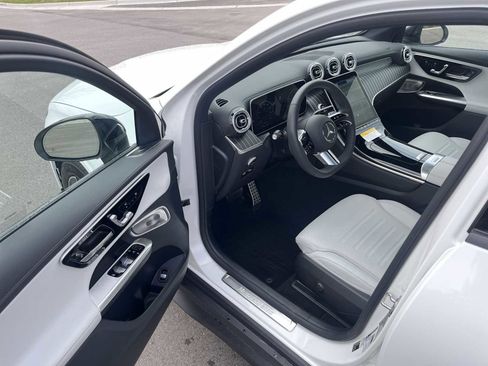 Used 2026 Mercedes-Benz GLC 300 4MATIC image 16