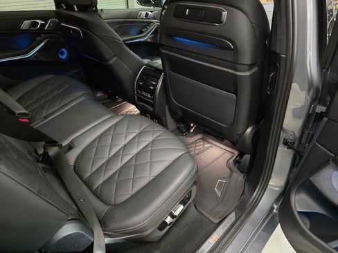 Used 2024 BMW X7 xDrive40i w/ Executive Package AWD/4WD image 36