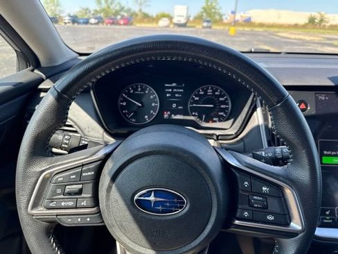 Used 2024 Subaru Outback Premium AWD/4WD image 10
