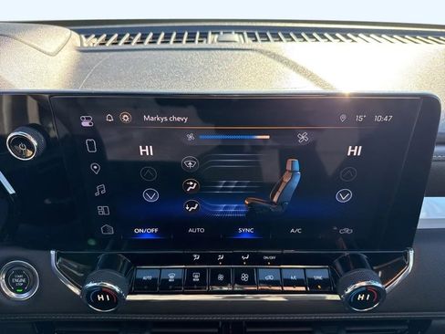 Used 2023 Chevrolet Colorado LT w/ LT Convenience Package image 21