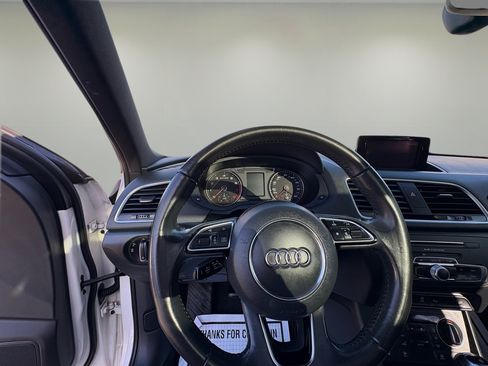 Used 2018 Audi Q3 2.0T Premium image 17