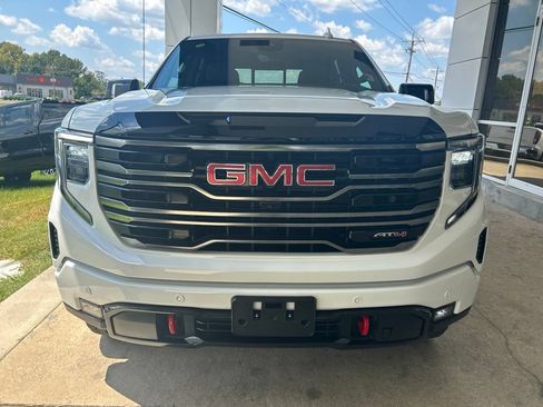 Used 2026 GMC Sierra 1500 AT4 w/ AT4 Premium Package AWD/4WD image 3