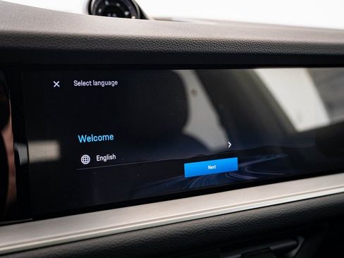 New 2026 Porsche Cayenne S image 34