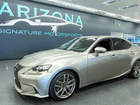 Used 2016 Lexus IS 300 AWD image 1