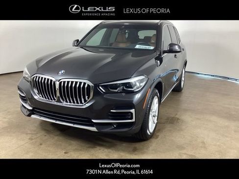 Used 2023 BMW X5 xDrive40i w/ Premium Package AWD/4WD image 1