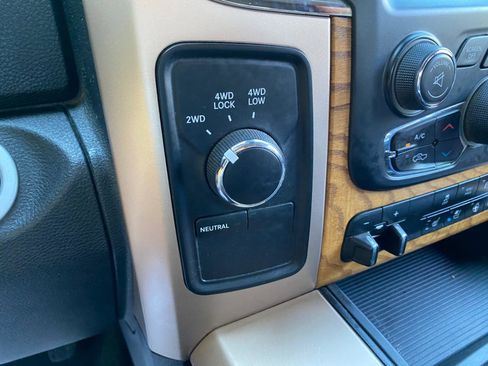 Used 2014 RAM 2500 Longhorn w/ Convenience Group AWD/4WD image 68