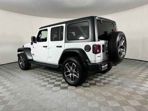 Used 2025 Jeep Wrangler Unlimited Sport S 4xe w/ Convenience Group image 9