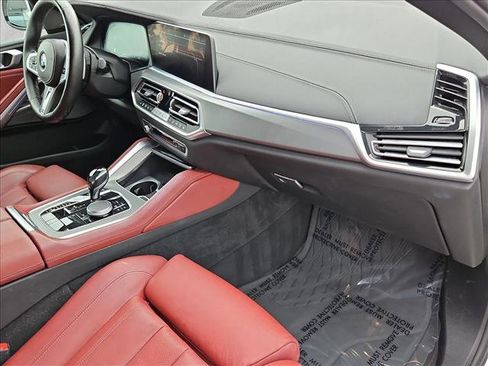 Used 2020 BMW X6 xDrive40i w/ Executive Package image 23