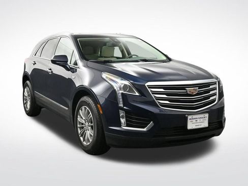 Used 2017 Cadillac XT5 Luxury w/ Driver Awareness Package AWD/4WD image 7