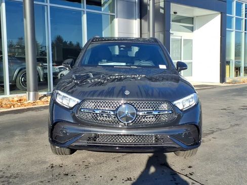 Used 2026 Mercedes-Benz GLC 300 4MATIC image 9