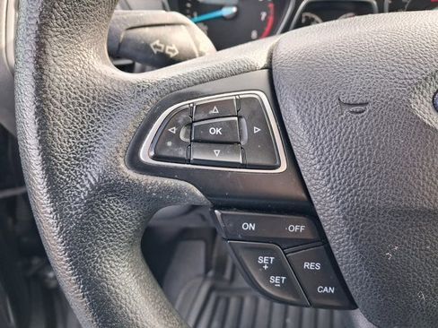 Used 2018 Ford Escape SE image 24