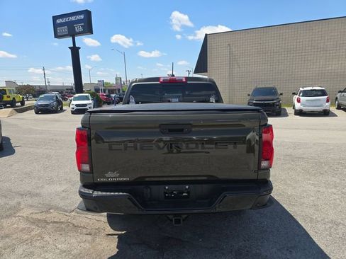 Used 2024 Chevrolet Colorado Z71 w/ Z71 Convenience Package 2 AWD/4WD image 6