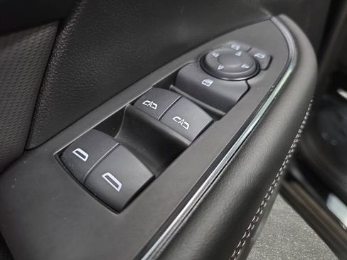 Used 2025 Buick Envision Preferred AWD/4WD image 26