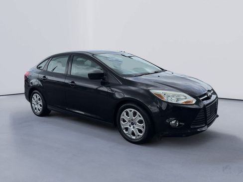 Used 2012 Ford Focus SE FWD image 7