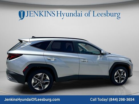 New 2026 Hyundai Tucson SEL w/ Tow & Go Package FWD image 4