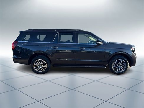 New 2025 Ford Expedition Max Active image 3