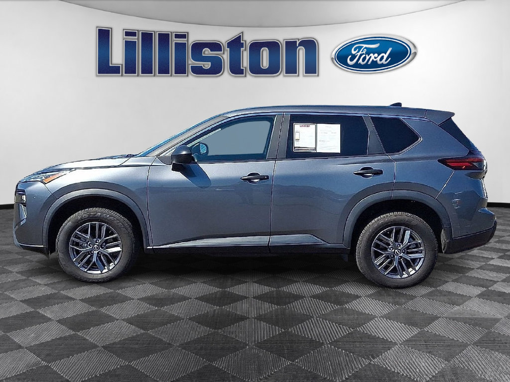 Used 2024 Nissan Rogue S AWD/4WD image 8