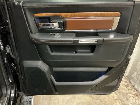 Used 2017 RAM 1500 Laramie Longhorn w/ Convenience Group image 29