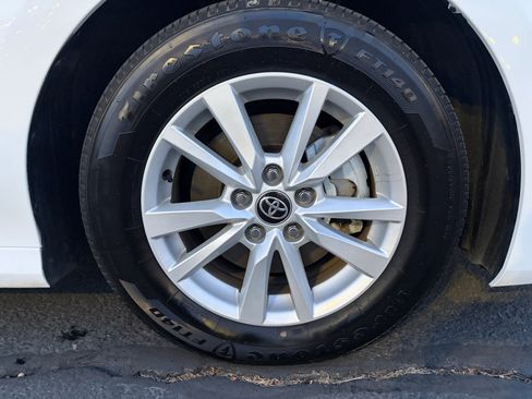 Used 2026 Toyota Camry LE FWD image 30