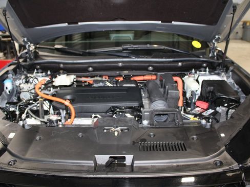 Used 2023 Honda CR-V Sport Touring image 14