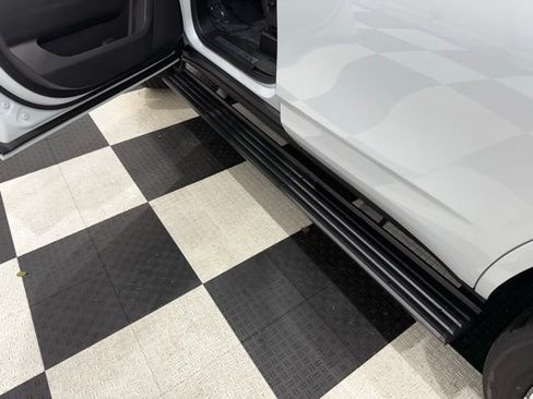 New 2026 Chevrolet Tahoe High Country image 35