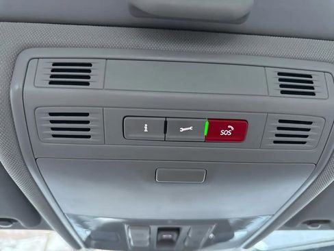 Used 2020 Volkswagen Jetta SE w/ SE Cold Weather Package image 50