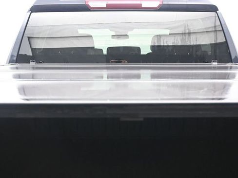 Used 2023 GMC Sierra 1500 Elevation image 28