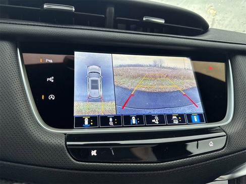 New 2026 Cadillac XT5 Sportv w/ LPO, Onyx Lite Package image 17