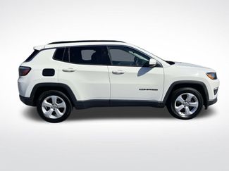 Used 2019 Jeep Compass Latitude w/ Popular Equipment Group video 2