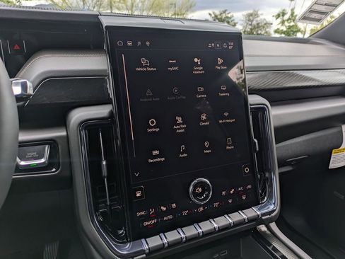 New 2026 GMC Yukon AT4 w/ AT4 Premium Plus Package AWD/4WD image 28