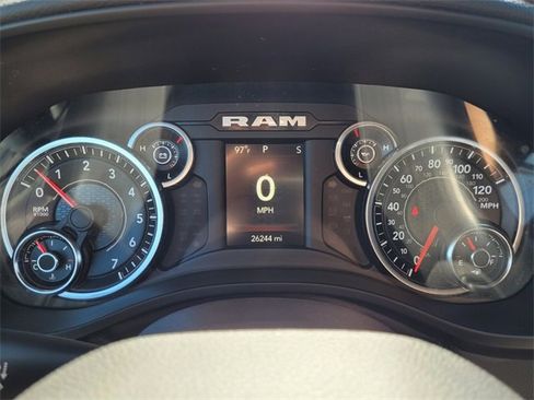 Used 2023 RAM 1500 Big Horn image 14