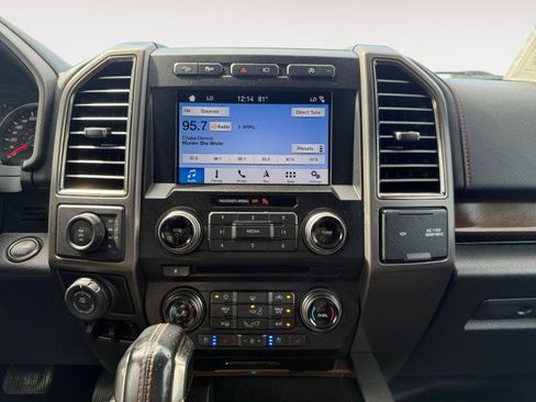 Used 2018 Ford F150 Raptor w/ Equipment Group 802A Luxury image 12