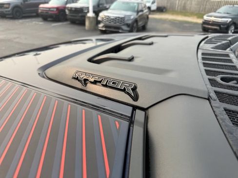 New 2025 Ford F150 Raptor AWD/4WD image 11