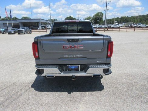 Used 2022 GMC Sierra 1500 SLT w/ SLT Premium Package AWD/4WD image 6