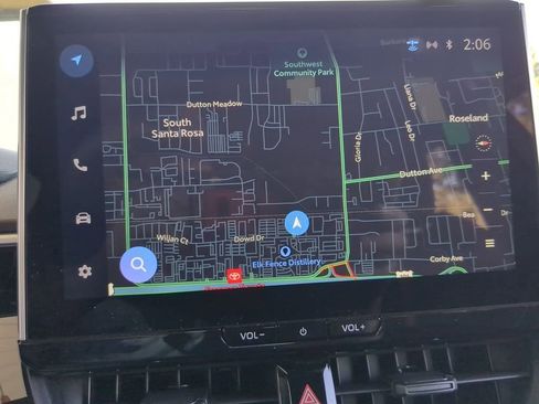 Used 2025 Toyota Corolla SE image 17