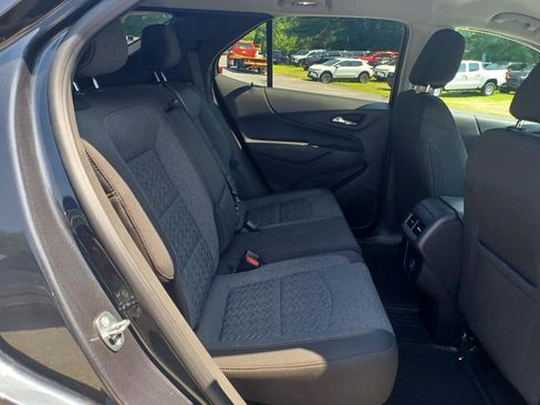Used 2023 Chevrolet Equinox LT AWD/4WD image 18