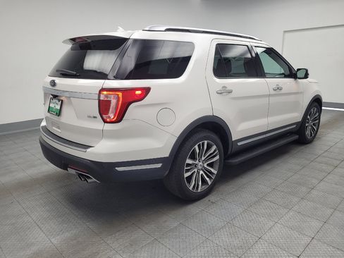 Used 2018 Ford Explorer Platinum AWD/4WD image 9