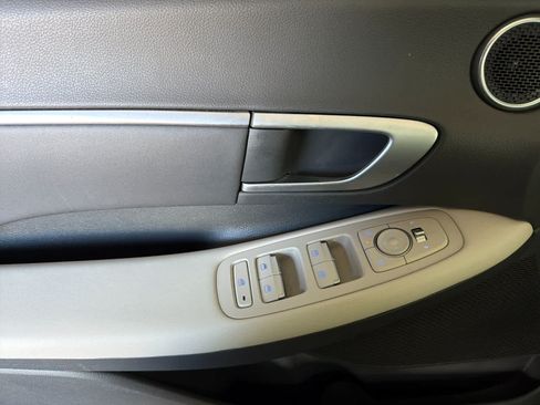 Used 2024 Hyundai Sonata SEL w/ Convenience Package FWD image 12