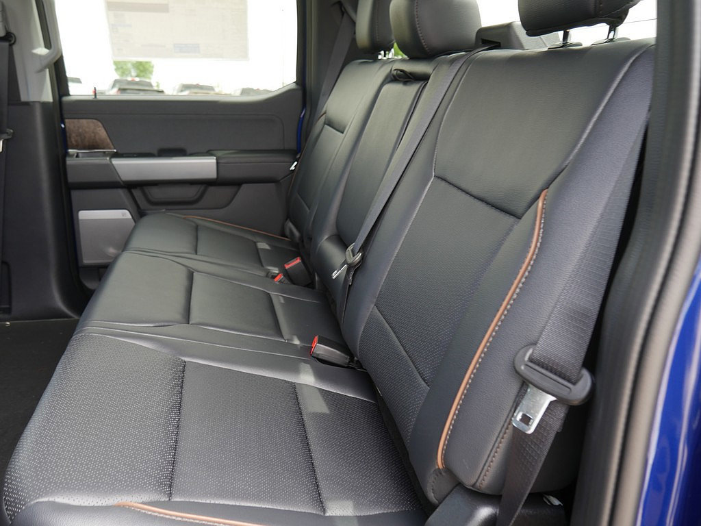 New 2026 Ford F350 Lariat w/ Black Appearance Package AWD/4WD image 16