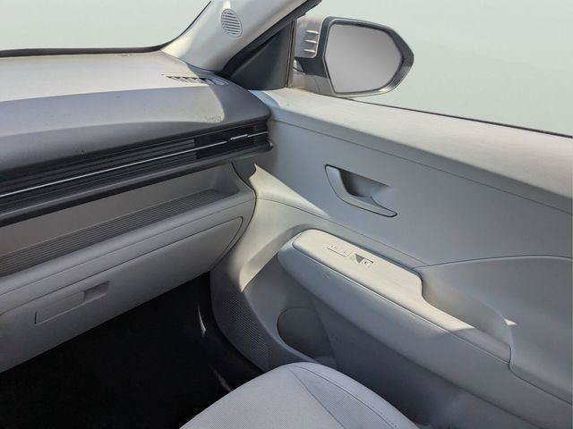 Used 2024 Hyundai Kona SEL FWD image 17