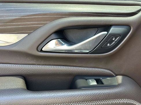 Used 2021 GMC Yukon Denali w/ Advanced Technology Package image 18