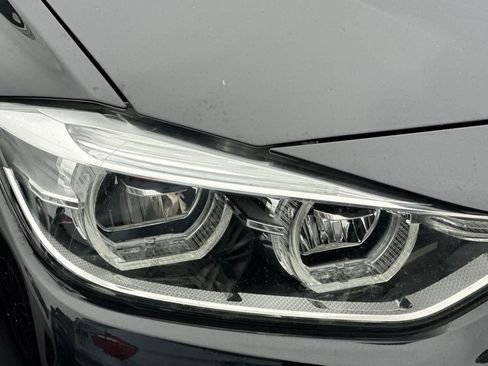 Used 2017 BMW 330e image 8