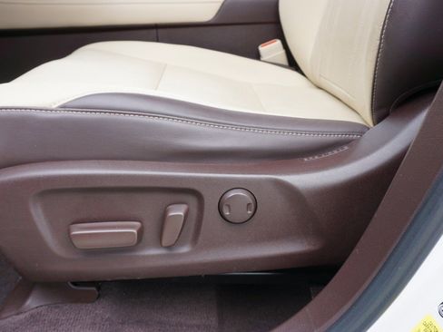 Used 2017 Lexus RX 350 AWD image 25