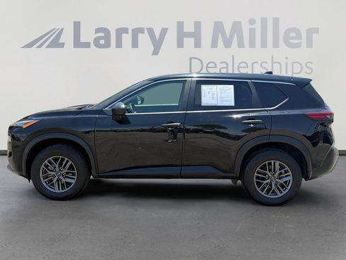 Used 2023 Nissan Rogue S FWD image 2