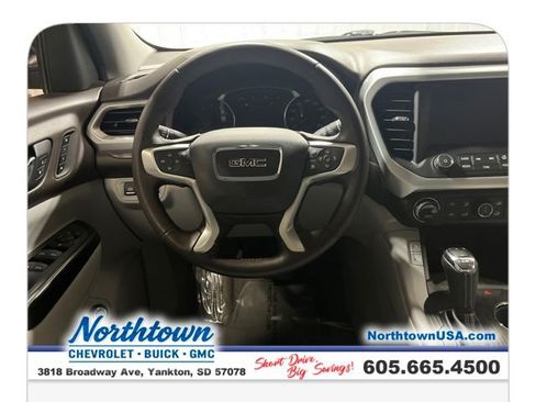 Used 2017 GMC Acadia SLT image 13