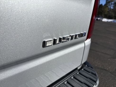Used 2022 Chevrolet Silverado 1500 Custom Trail Boss w/ Safety Confidence Package image 11